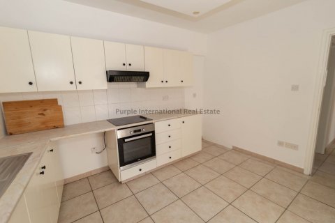 3 bedrooms Apartment in Larnaka, Cyprus No. 37671 14