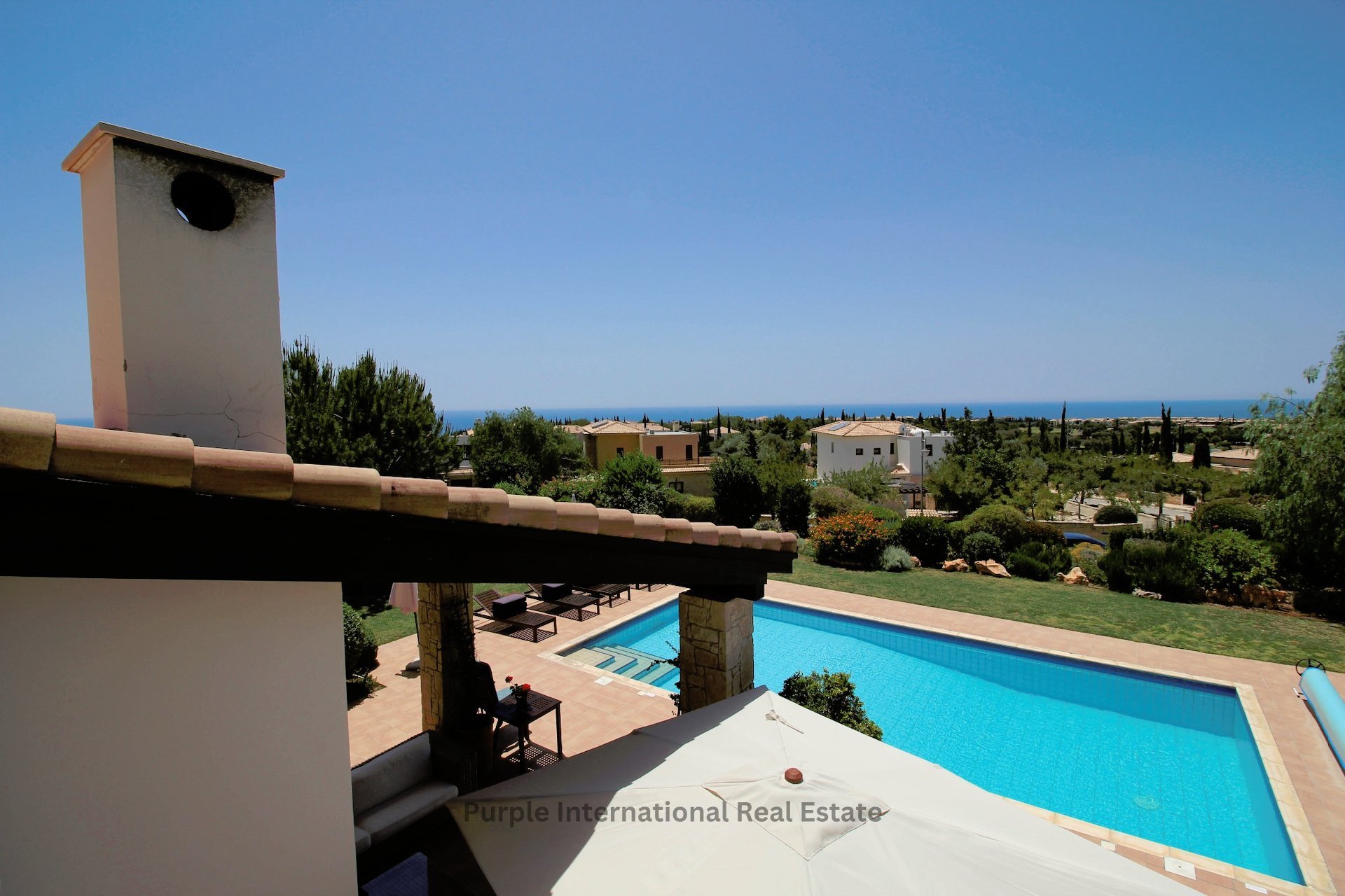 Вилла с 4 спальнями в Aphrodite Hills, Куклия, Пафос, Кипр № 36156