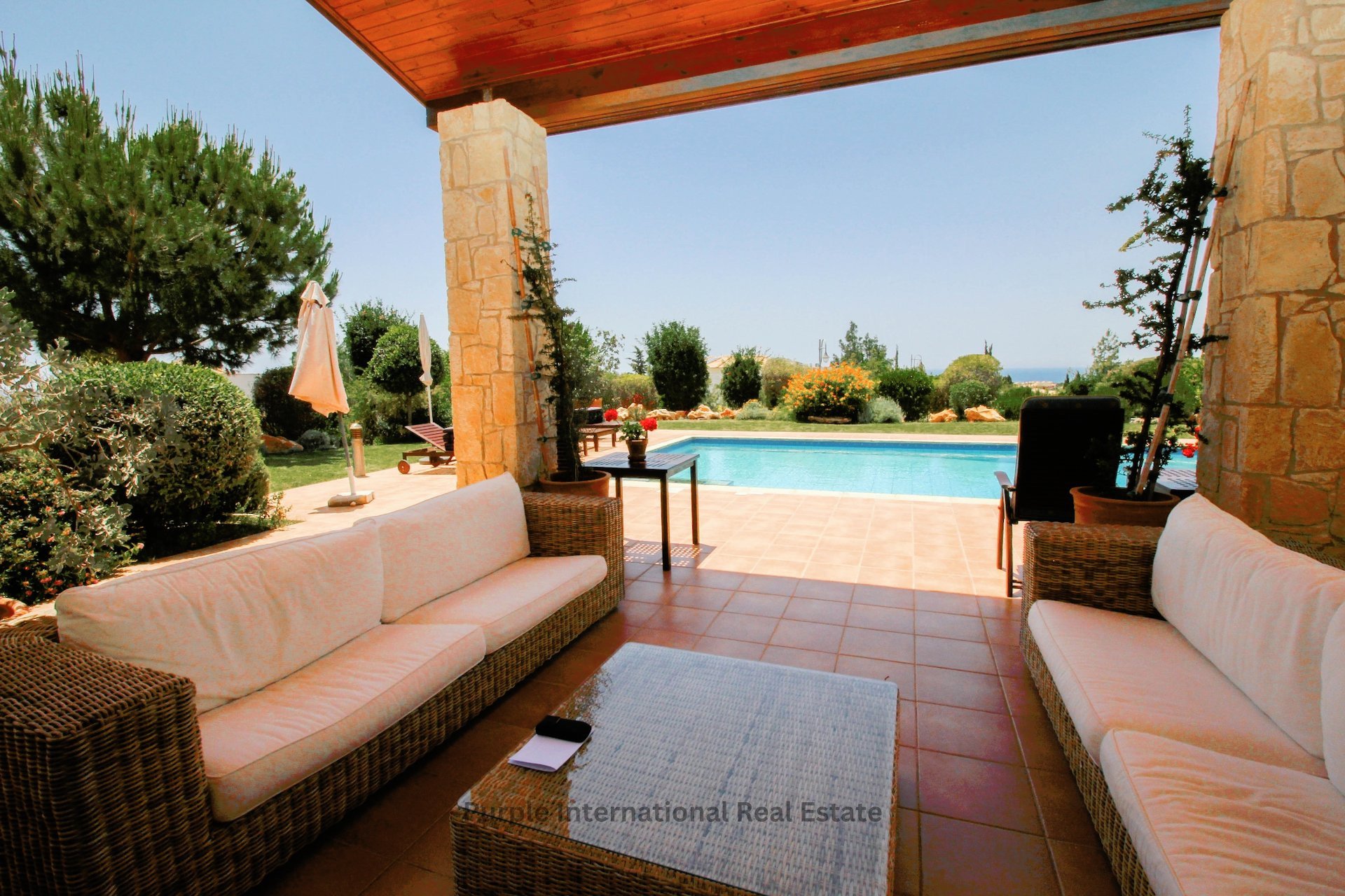 Вилла с 4 спальнями в Aphrodite Hills, Куклия, Пафос, Кипр № 36156