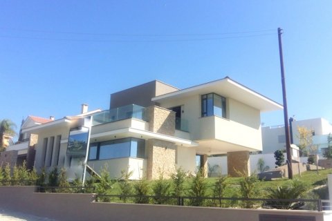 3 bedrooms Villa in Limassol,  No. 38297