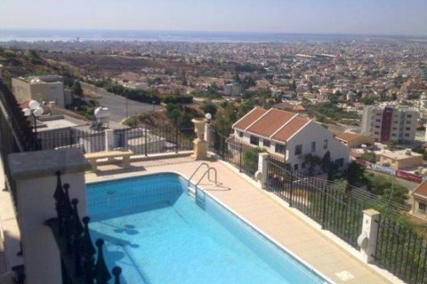6 bedrooms Villa in Limassol,  No. 38296 2