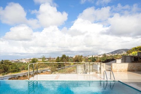 7 bedrooms Villa in Paphos,  No. 38295 5