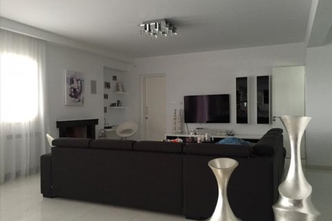 4 bedrooms Villa in Paphos,  No. 38294 4