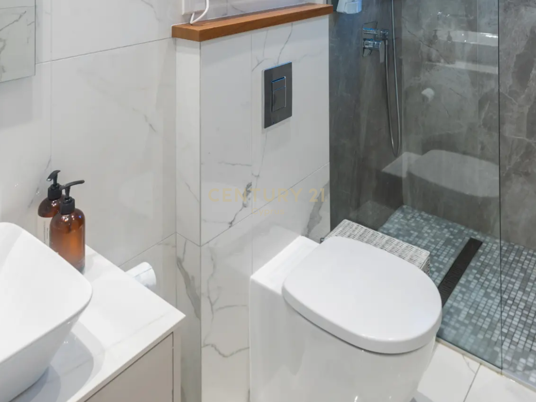 3 dormitorios Villa en Germasogeia, Limassol, Chipre No. 33028