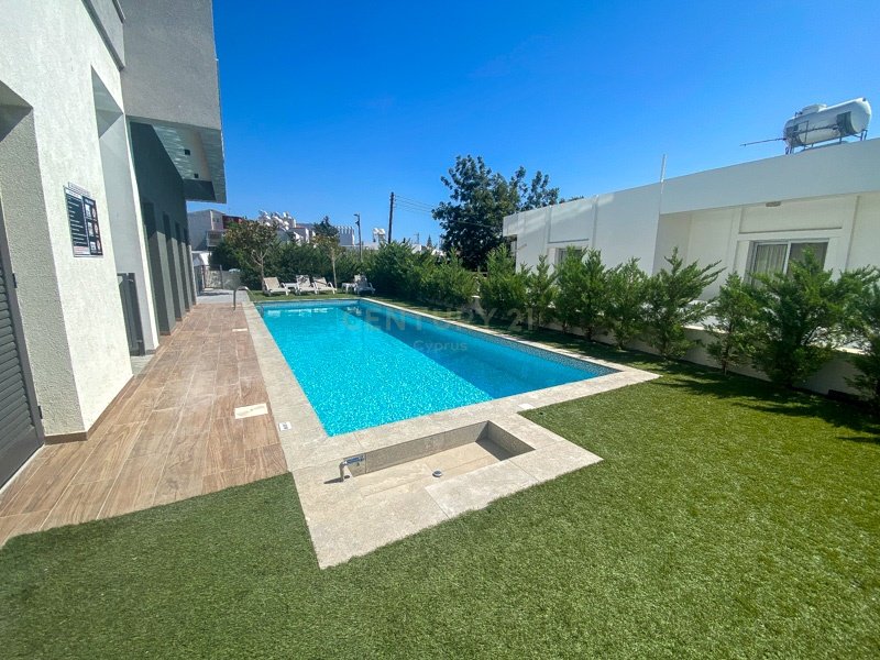 2 bedrooms Penthouse in Agios Athanasios, Limassol, Cyprus No. 55001