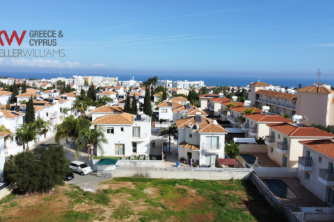 2573m2 Land in Protaras, Ammochostos, No. 40448