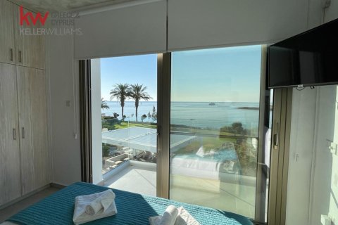 5 bedrooms Villa in Paralimni, Ammochostos,  No. 40446 27