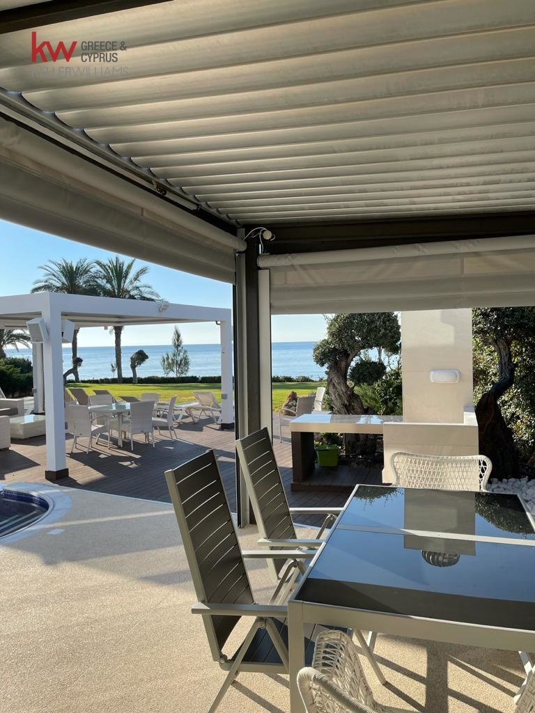 5 chambres Villa à Paralimni, Ammochostos, Chypre No. 40446