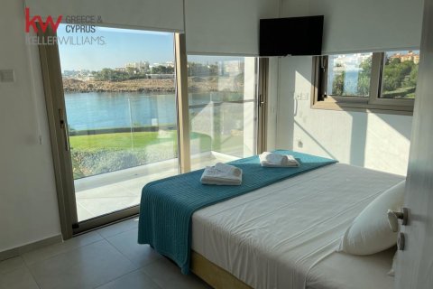 5 bedrooms Villa in Paralimni, Ammochostos,  No. 40446 26