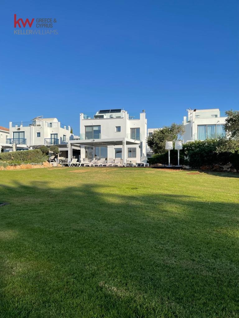 5 chambres Villa à Paralimni, Ammochostos, Chypre No. 40446