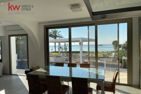 5 bedrooms Villa in Paralimni, Ammochostos,  No. 40446 19