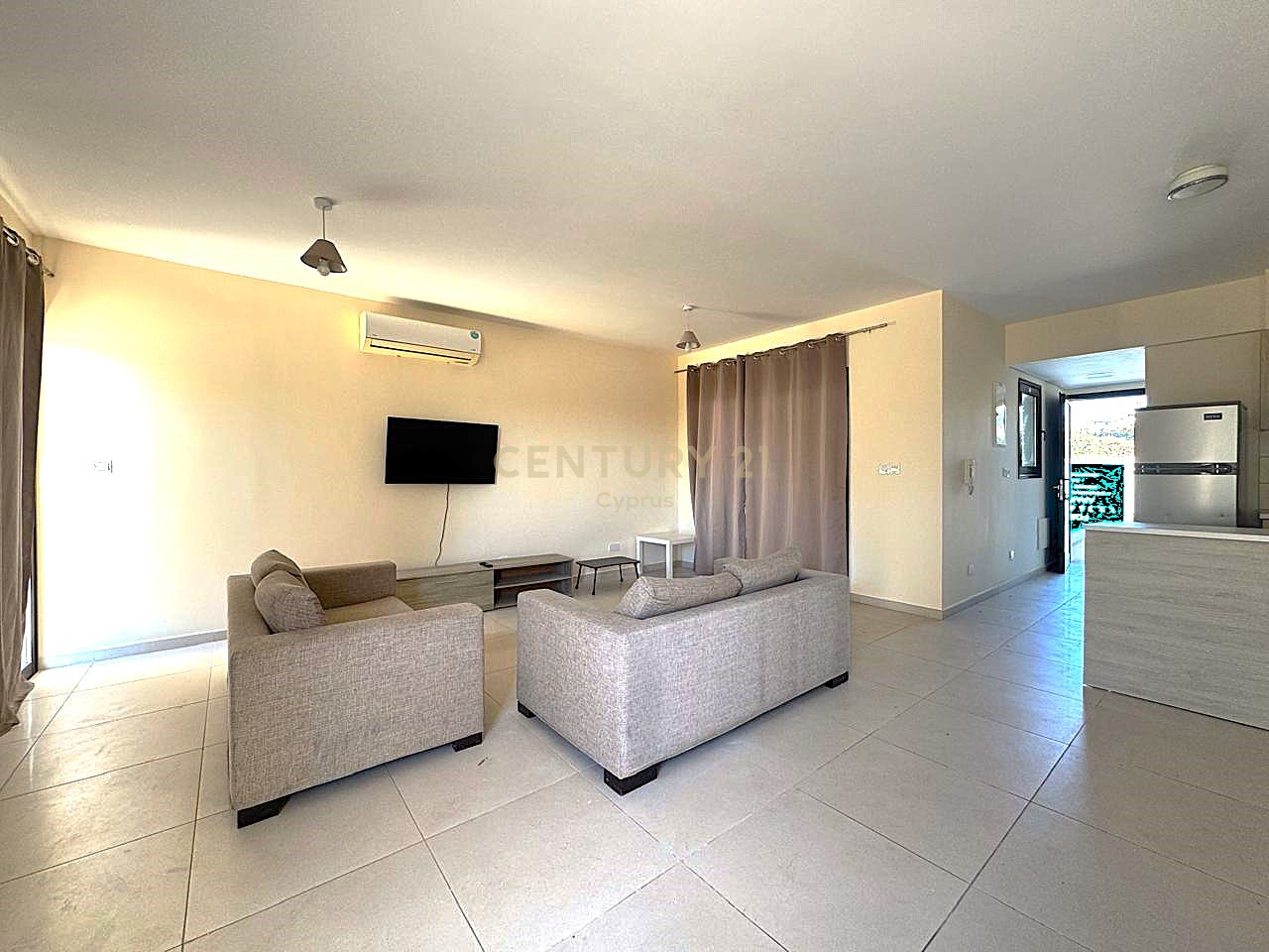 3 dormitorios Adosado en Mouttagiaka, Limassol, Chipre No. 6075