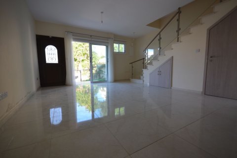 3 bedrooms Villa in Paphos,  No. 49983 7