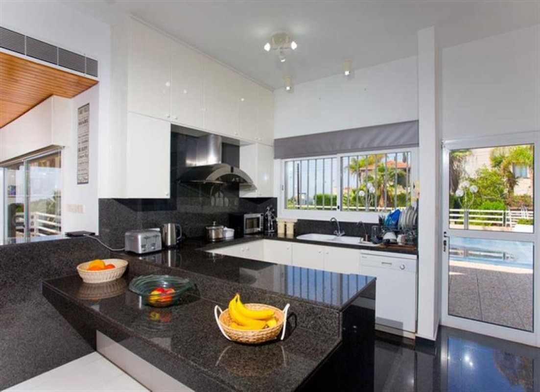 Estudio Villa en Limassol, Chipre No. 38230