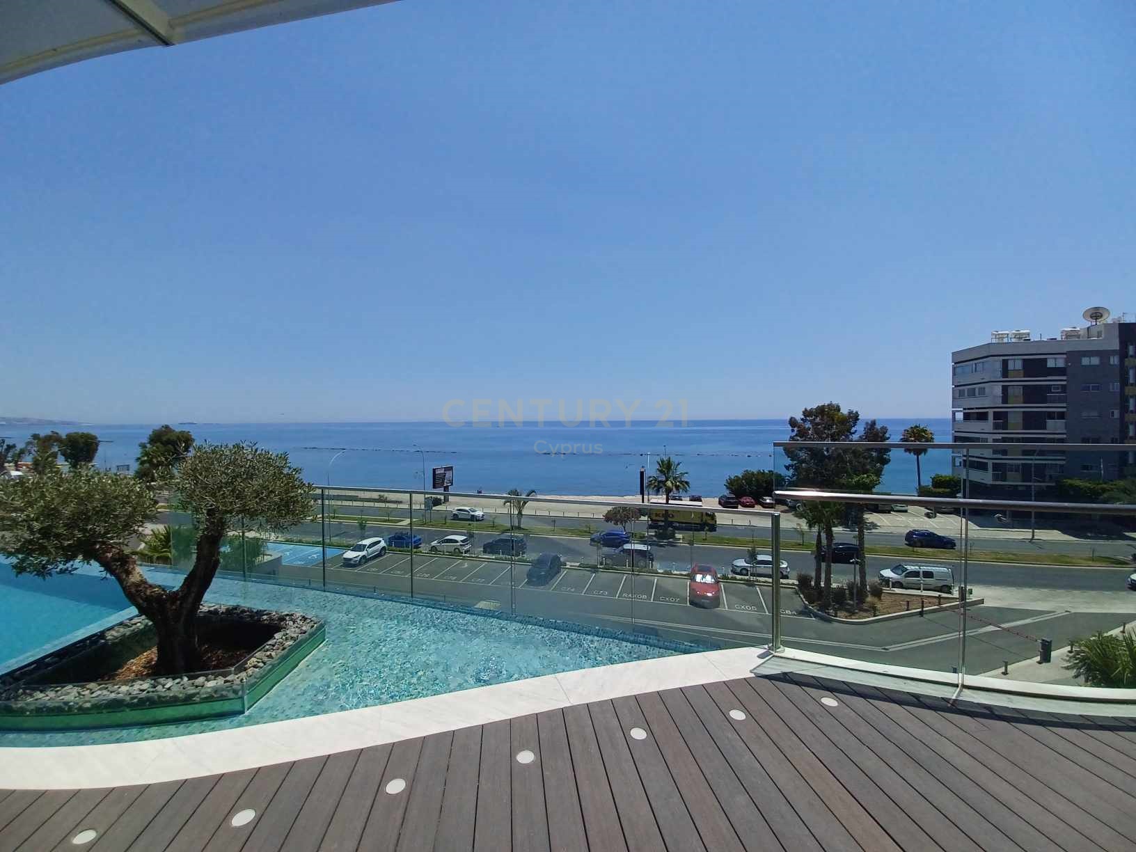 2 bedrooms Apartment in Agios Tychonas, Limassol, Cyprus No. 33021