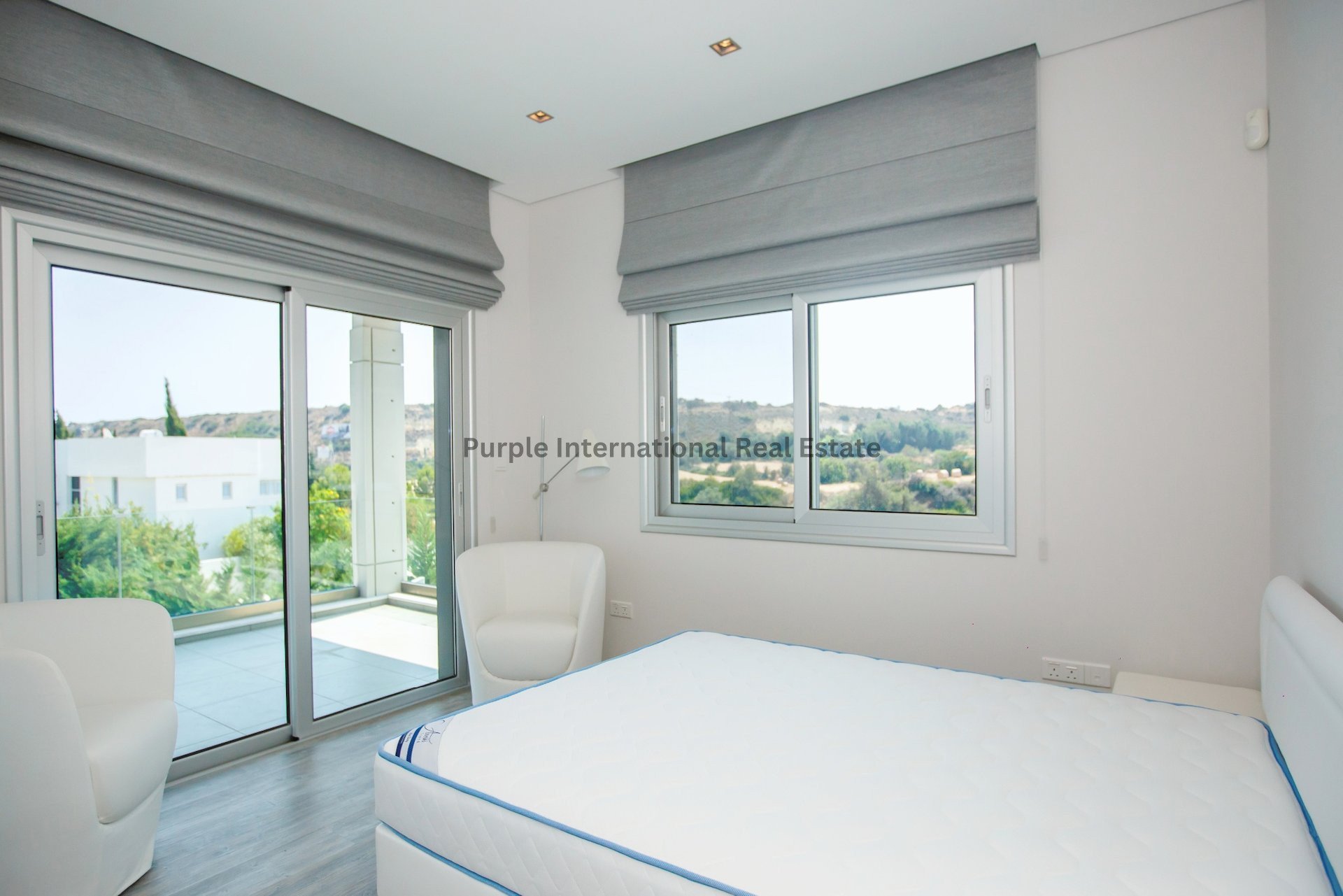 4 bedrooms Villa in Agios Tychonas, Limassol, Cyprus No. 8082