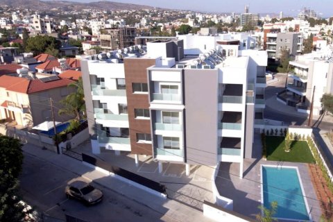 3 dormitorios Apartamento en Limassol,  No. 38691 10