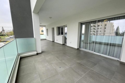 3 dormitorios Apartamento en Limassol,  No. 38691 11