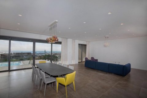 5 bedrooms Villa in Limassol,  No. 38689 9