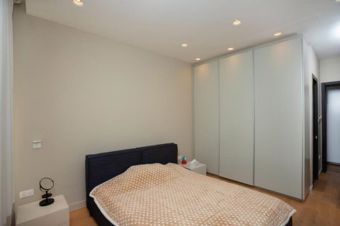 5 bedrooms Villa in Limassol,  No. 38689 12