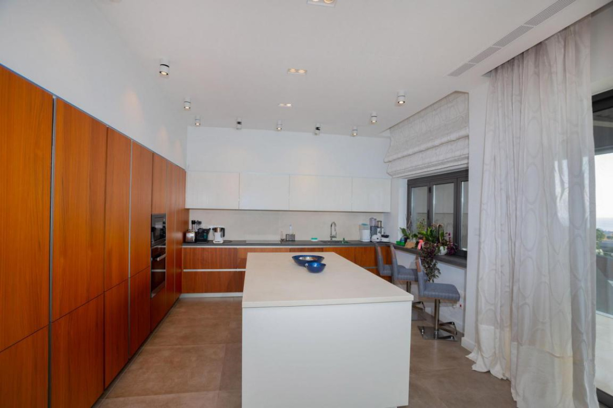 5 dormitorios Villa en Limassol, Chipre No. 38689