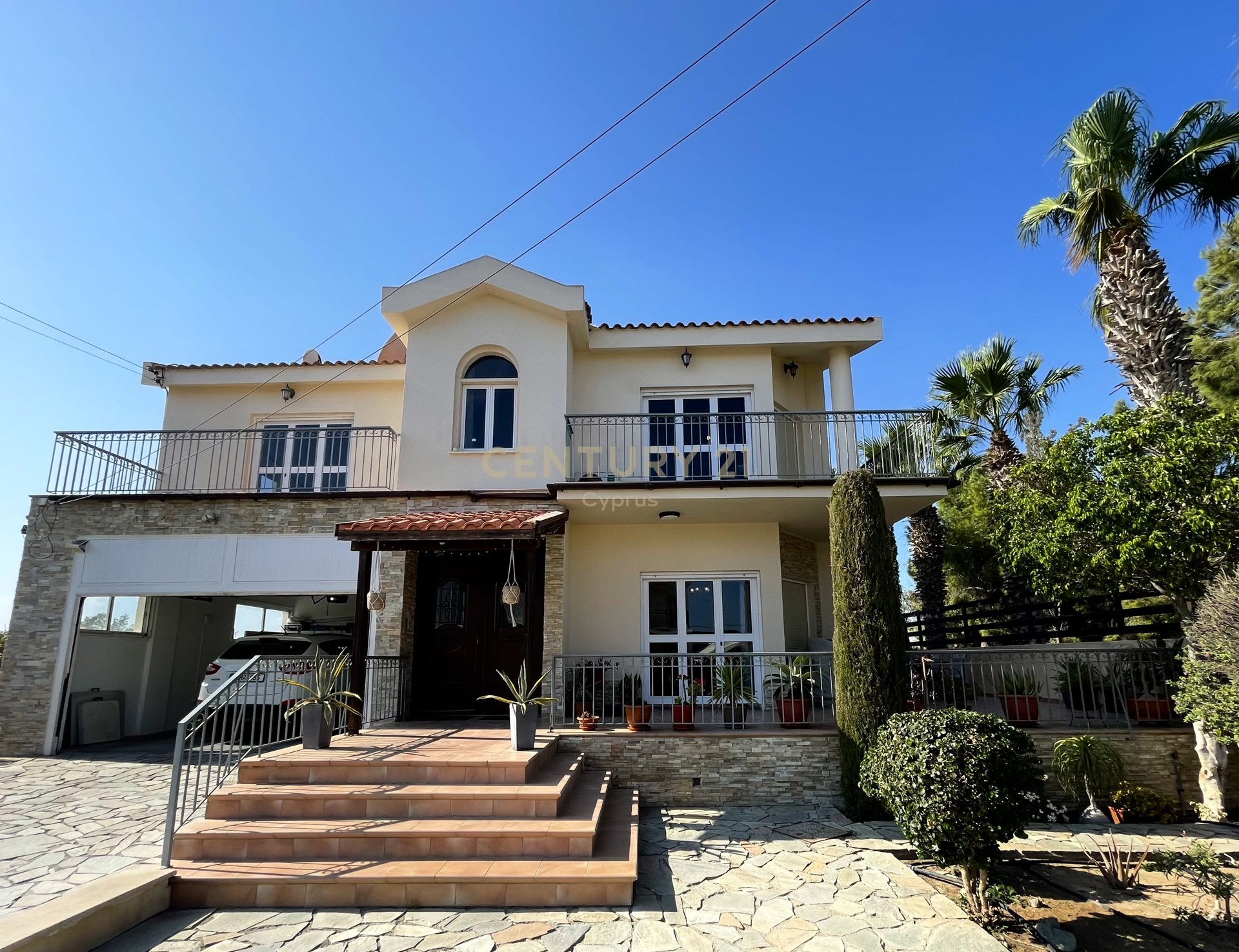 Вилла с 5 спальнями в Кити, Ларнака, Кипр № 54205