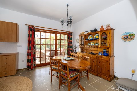 3 bedrooms Villa in Psematismenos, Larnaka,  No. 39088 14