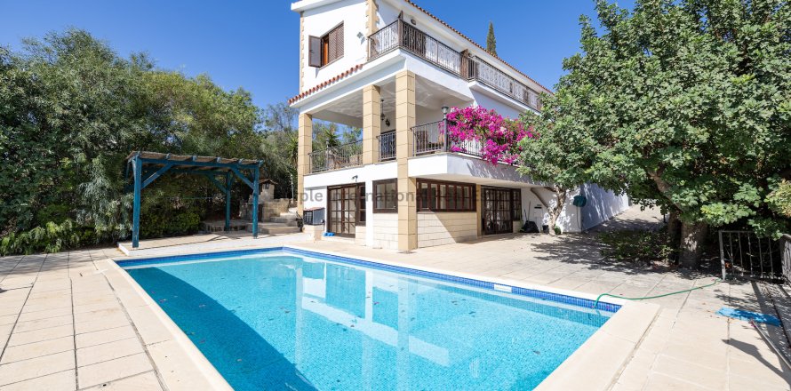 3 bedrooms Villa in Psematismenos, Larnaka,  No. 39088