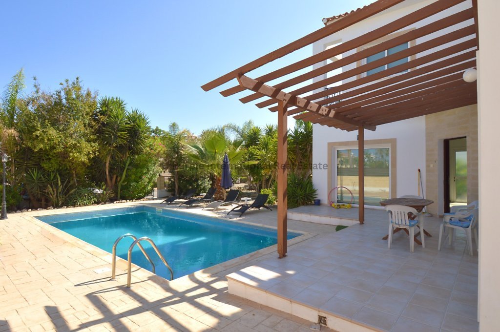 3 dormitorios Villa en Ayia Napa, Ammochostos, Chipre No. 39082