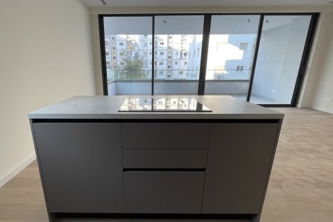 4 bedrooms Apartment in Nicosia, No. 49119 15