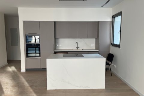 4 bedrooms Apartment in Nicosia, No. 49120 12