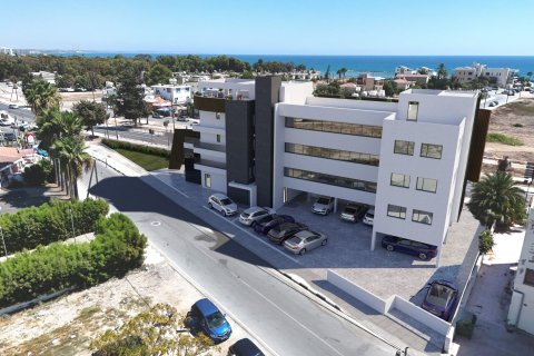 2 bedrooms Apartment in Oroklini, Larnaka,  No. 41378 4