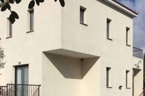 3 bedrooms Villa in Paphos,  No. 38725 4