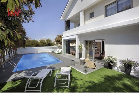3 bedrooms Villa in Pervolia, Larnaka,  No. 39521 3