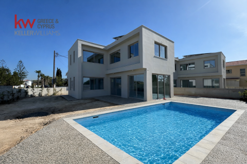 3 bedrooms Townhouse in Mazotos, Larnaka,  No. 50217