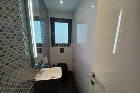 7 dormitorios Villa en Kolossi, Limassol,  No. 35555 18
