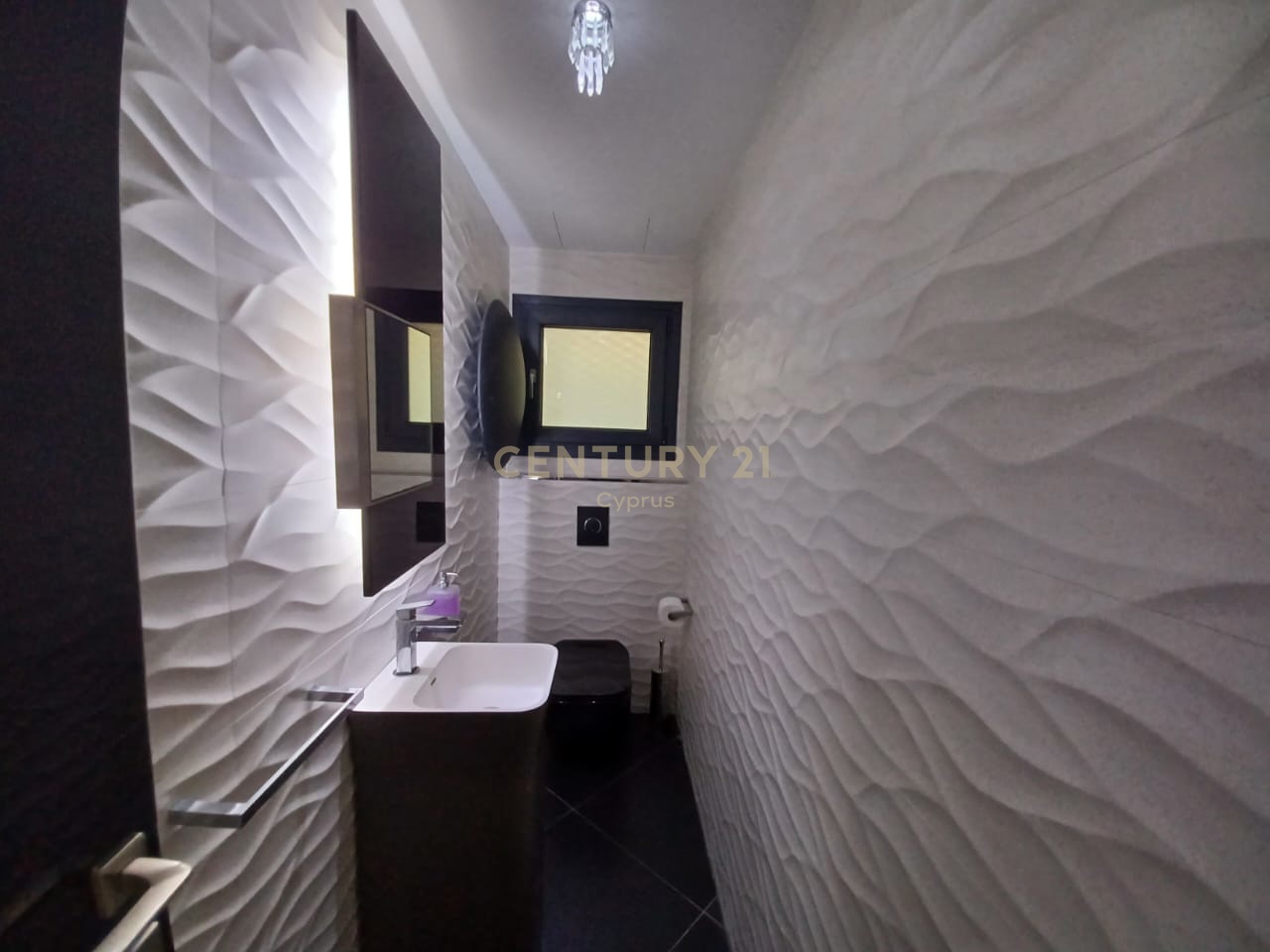 7 dormitorios Villa en Kolossi, Limassol, Chipre No. 35556