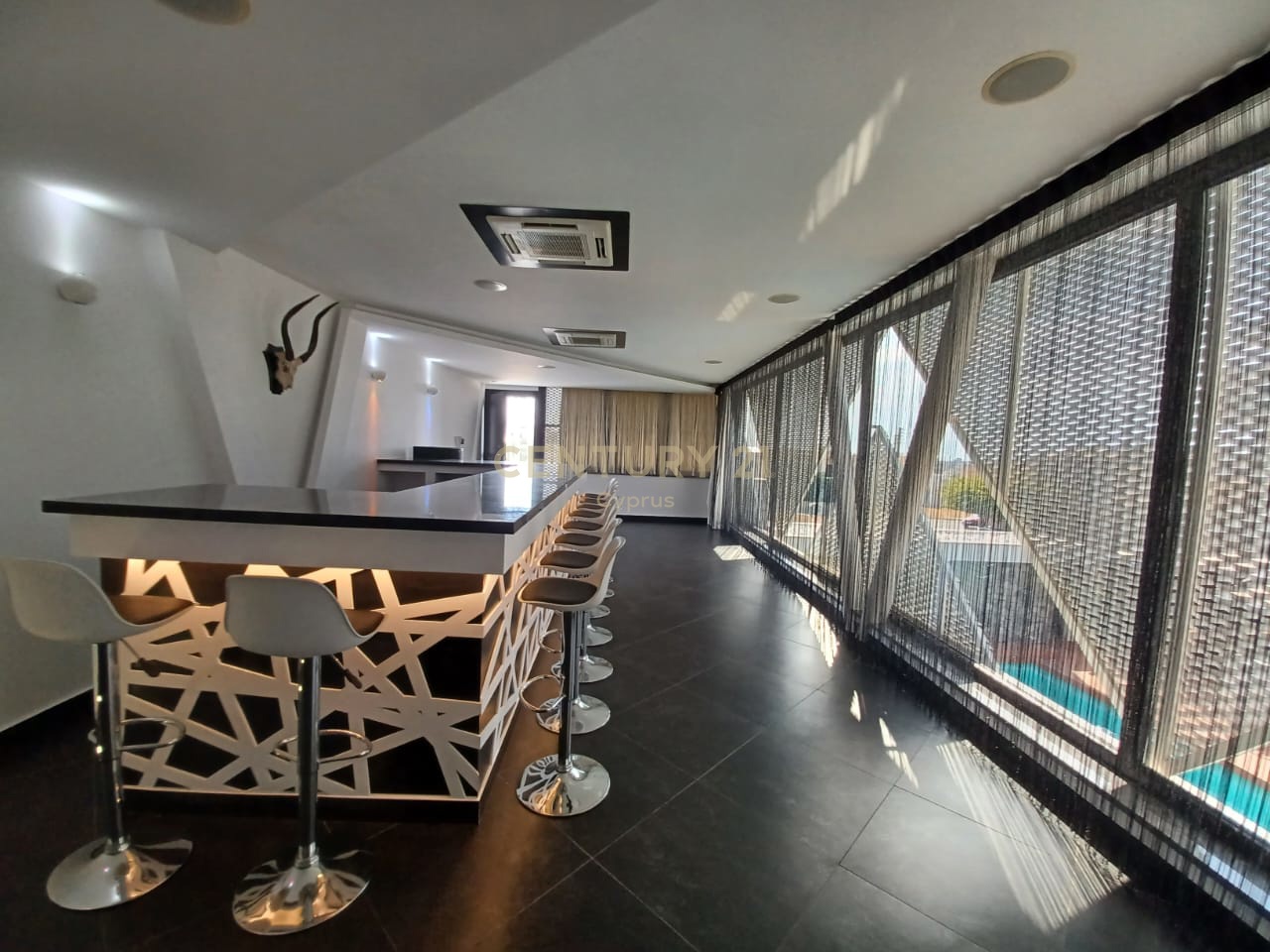 7 dormitorios Villa en Kolossi, Limassol, Chipre No. 35556