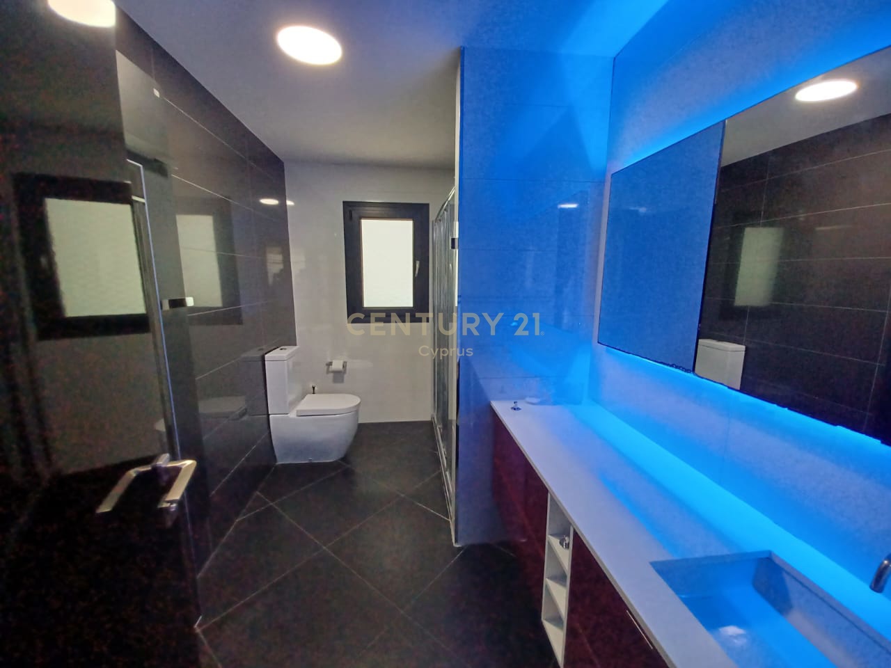 7 dormitorios Villa en Kolossi, Limassol, Chipre No. 35556