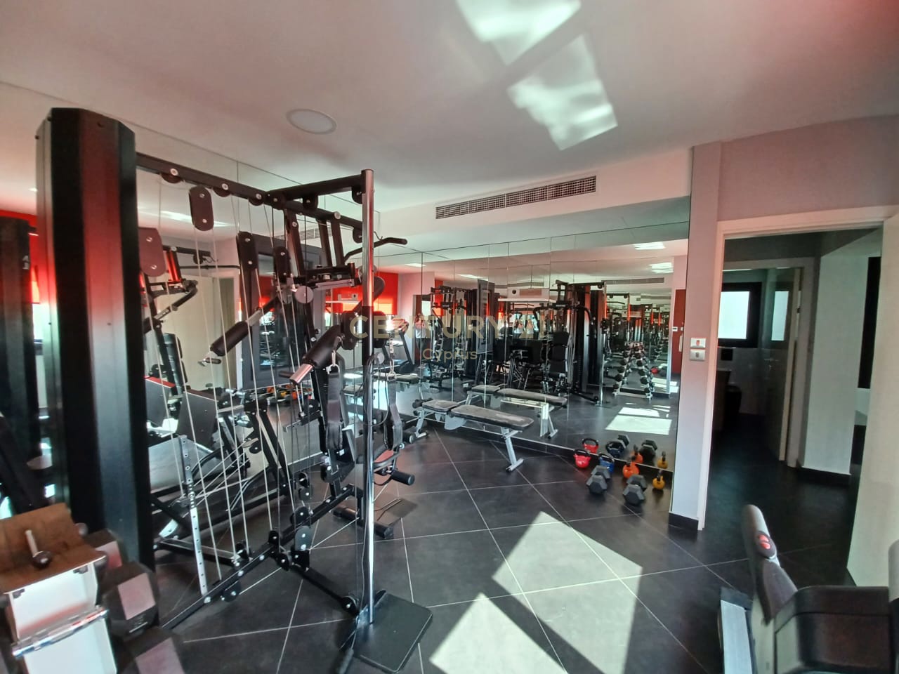 7 dormitorios Villa en Kolossi, Limassol, Chipre No. 35556