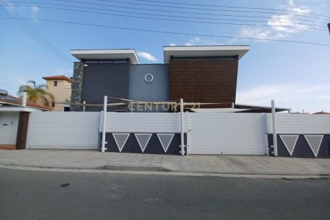 7 bedrooms Villa in Kolossi, Limassol,  No. 35556 21