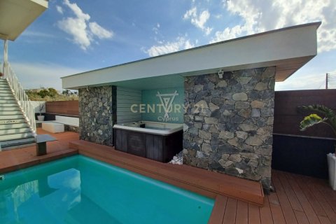 7 bedrooms Villa in Kolossi, Limassol,  No. 35556 23