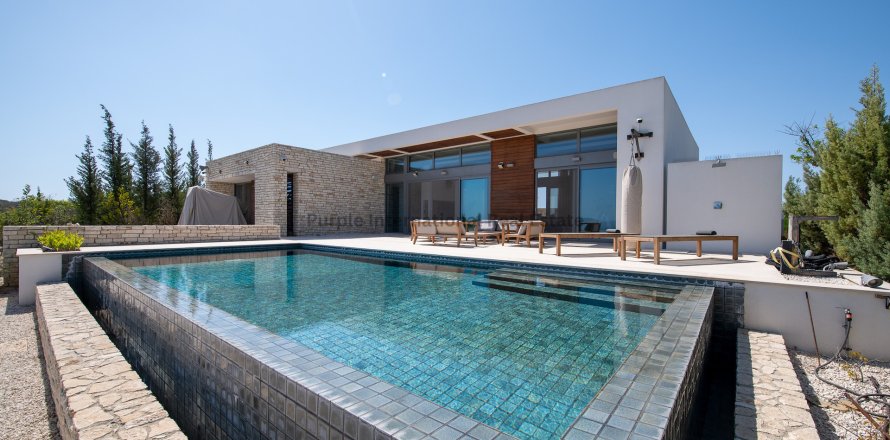 3 bedrooms Bungalow in Tsada, Paphos,  No. 39261