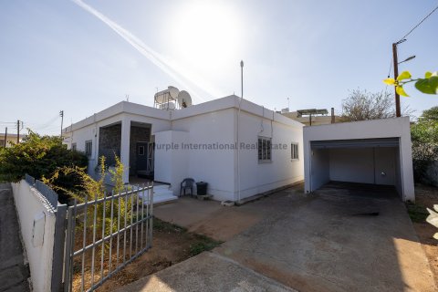 3 bedrooms Bungalow in Ormideia, Larnaka,  No. 39260 5