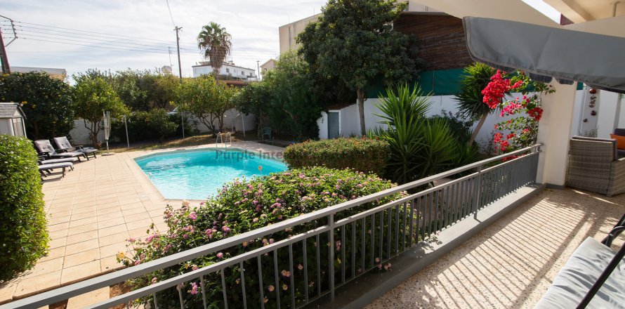 3 bedrooms Bungalow in Ormideia, Larnaka,  No. 39260