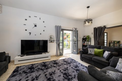 3 bedrooms Bungalow in Ormideia, Larnaka,  No. 39260 27