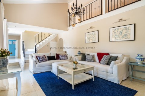 Вилла с 8 спальнями в Суни-Занакья, Лимасол,  № 39262 6