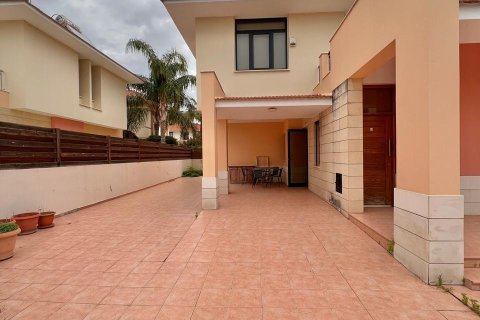 4 bedrooms Villa in Oroklini, Larnaka, No. 48222 2