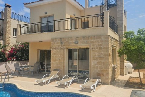 3 bedrooms Villa in Polis, Paphos, Cyprus No. 37639 1