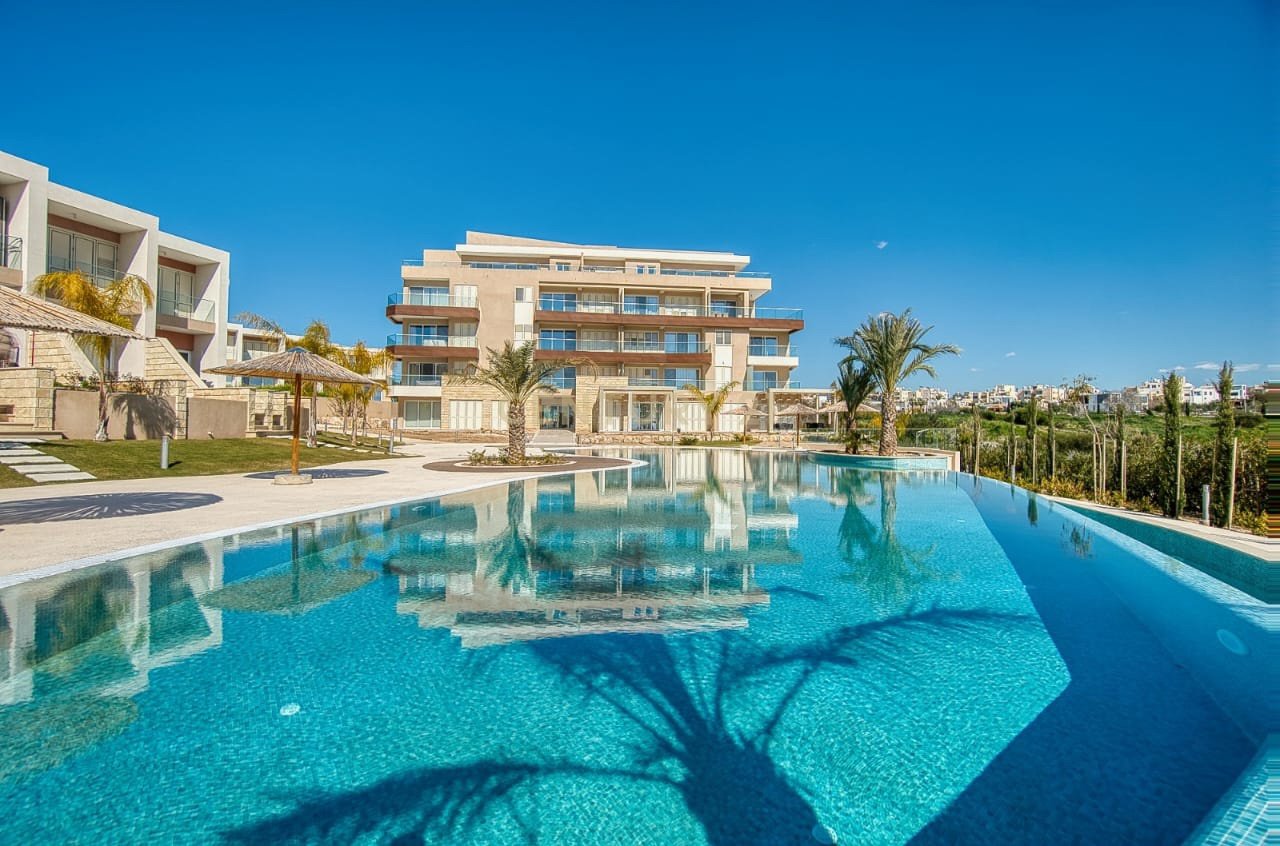 3 bedrooms Apartment in Chloraka, Paphos, Cyprus No. 56143